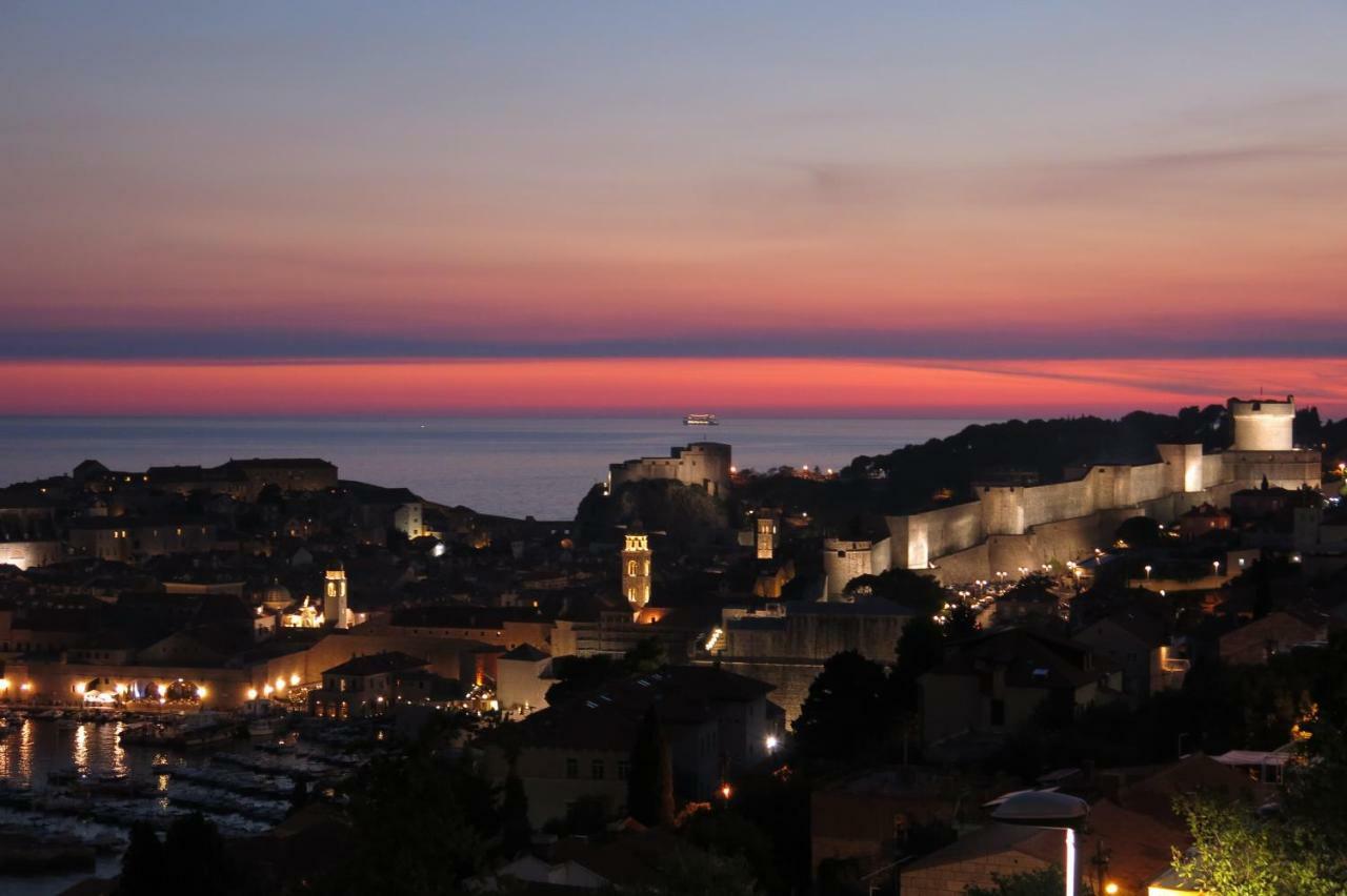 Two-Bedroom Apartment "Belvedere Dubrovnik" - Old Town And Sea Views Екстериор снимка